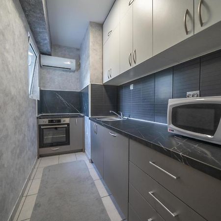 Apartman Anja Risan Luaran gambar